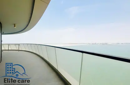 Apartment - 2 Bedrooms - 3 Bathrooms for rent in Al Sail Tower - Al Dana - Al Raha Beach - Abu Dhabi