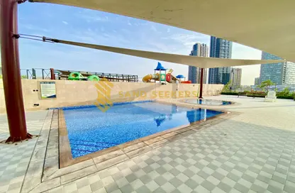 Pool image for: Apartment - 2 Bedrooms - 4 Bathrooms for rent in Y Tower Reem - Tamouh - Al Reem Island - Abu Dhabi, Image 1