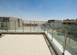 Villa - 4 bedrooms - 5 bathrooms for rent in Madinat Zayed - Abu Dhabi