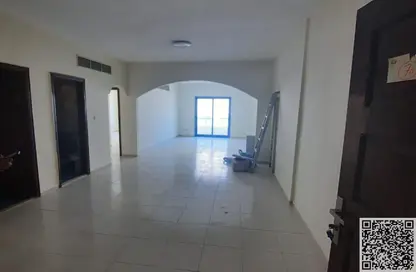 Apartment - 1 Bedroom - 2 Bathrooms for rent in Al Rumailah building - Al Rumailah 2 - Al Rumaila - Ajman