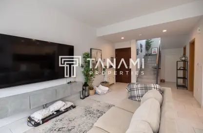 Townhouse - 3 Bedrooms - 3 Bathrooms for sale in La Rosa 6 - Villanova - Dubai Land - Dubai