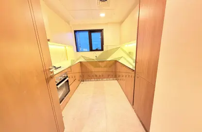 Apartment - 1 Bedroom - 2 Bathrooms for rent in Jumeirah Garden City - Al Satwa - Dubai
