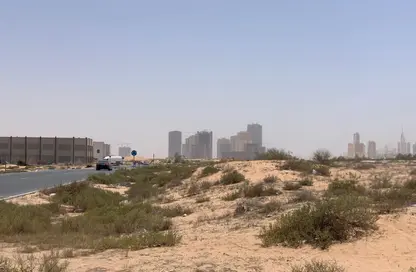 أرض - استوديو للبيع في الصجعة الصناعية - آلصجعه - الشارقة