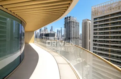 Apartment - 3 Bedrooms - 4 Bathrooms for sale in Grand Bleu Tower 1 - EMAAR Beachfront - Dubai Harbour - Dubai