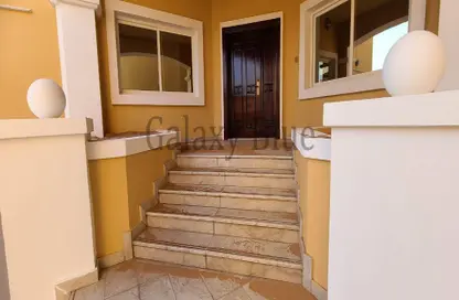 Stairs image for: Villa - 5 Bedrooms for rent in Mohamed Bin Zayed Centre - Mohamed Bin Zayed City - Abu Dhabi, Image 1