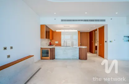 Apartment - 2 Bedrooms - 3 Bathrooms for sale in Ellington Beach House - Palm Jumeirah - Dubai