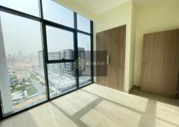 صورةغرفة فارغة لـ: شقة - 2 غرف نوم - 2 حمامات للبيع في 3 عزيزي ريفيرا - ميدان واحد - ميدان - دبي, صورة 1