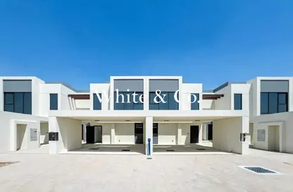 Townhouse - 3 Bedrooms - 4 Bathrooms for sale in Shams Townhouses - Town Square - Dubai