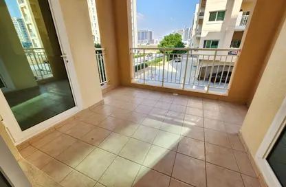 شقة - غرفة نوم - 2 حمامات للايجار في كيو لاين - ليوان - دبي لاند - دبي