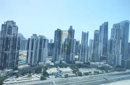 شقة - 4 غرف نوم - 5 حمامات للايجار في H برج - الأبراج الإدارية - الخليج التجاري - دبي