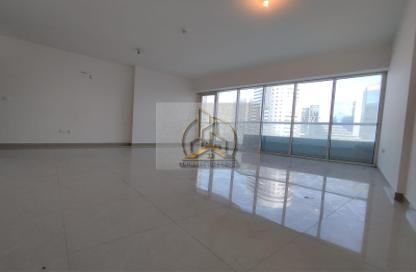 شقة - 3 غرف نوم - 4 حمامات للايجار في برج النصر - دانة بو ظبي - أبوظبي
