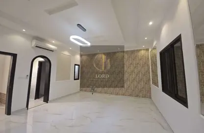 Apartment - 3 Bedrooms - 3 Bathrooms for rent in Al Zaab - Abu Dhabi