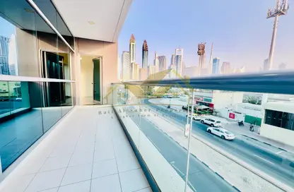 Apartment - 1 Bedroom - 2 Bathrooms for rent in Jumeirah Garden City - Al Satwa - Dubai