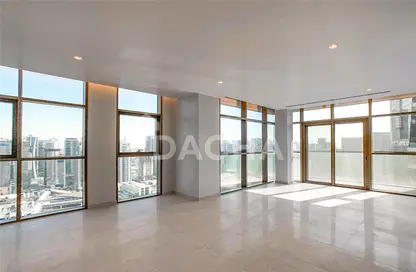 Empty Room image for: Apartment - 3 Bedrooms - 4 Bathrooms for sale in No.9 - Dubai Marina - Dubai, Image 1