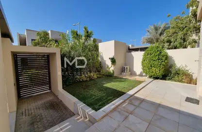 Terrace image for: Villa - 5 Bedrooms - 6 Bathrooms for rent in HIDD Al Saadiyat - Saadiyat Island - Abu Dhabi, Image 1