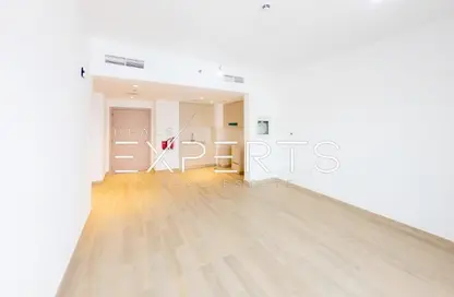 Apartment - 1 Bedroom - 1 Bathroom for rent in Waters Edge - Yas Island - Abu Dhabi