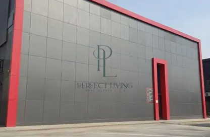 Office Space - Studio - 4 Bathrooms for rent in Al Quoz Industrial Area 3 - Al Quoz Industrial Area - Al Quoz - Dubai