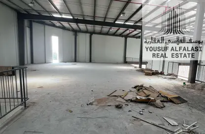 Warehouse - Studio - 4 Bathrooms for rent in Umm Al Thuoob - Umm Al Quwain