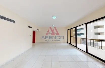 Apartment - 3 Bedrooms - 2 Bathrooms for rent in Golden Sands 1 - Mankhool - Bur Dubai - Dubai