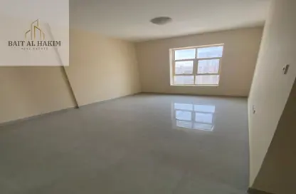 Apartment - 2 Bedrooms - 3 Bathrooms for rent in Al Rashidiya Towers - Al Rashidiya - Ajman Downtown - Ajman