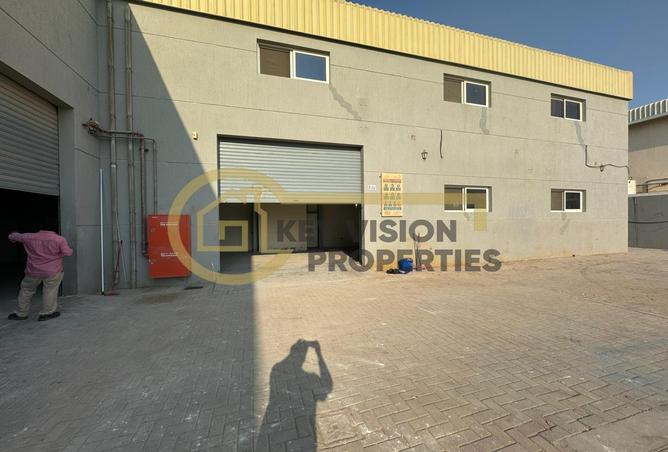Warehouse for Rent in Al Khawaneej 2: Cheapest Warehouse Available For ...