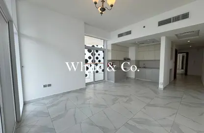 Apartment - 2 Bedrooms - 3 Bathrooms for rent in Millennium Binghatti Residences - Business Bay - Dubai