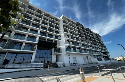 Apartment - 2 Bedrooms - 2 Bathrooms for sale in The Gate - Masdar City - Abu Dhabi