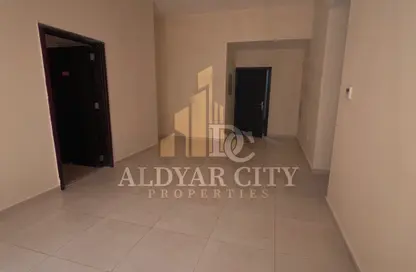 Apartment - 2 Bedrooms - 2 Bathrooms for rent in Al Jurf 2 - Al Jurf - Ajman Downtown - Ajman