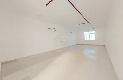 Office Space - Studio - 1 Bathroom for rent in Wadi AL AIN 1 - Al Noud - Al Ain