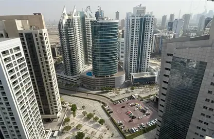 Apartment - 3 Bedrooms - 4 Bathrooms for rent in Art Heights - Barsha Heights (Tecom) - Dubai