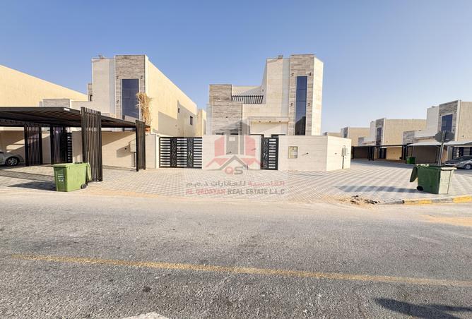 property-image