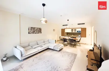 Apartment - 2 Bedrooms - 4 Bathrooms for sale in Qamar 1 - Madinat Badr - Al Muhaisnah - Dubai