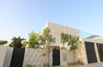 Villa - 2 Bedrooms - 3 Bathrooms for sale in Hayyan - Sharjah