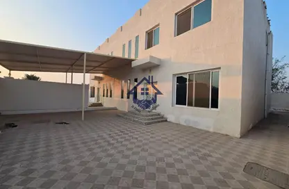 فيلا - 8 غرف نوم - 8 حمامات للايجار في خزام - رأس الخيمة