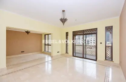 Apartment - 1 Bedroom - 1 Bathroom for rent in Kamoon 1 - Kamoon - Old Town - Dubai