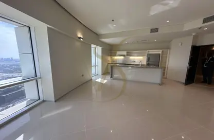 صورة لـ مطبخ شقة - 2 غرف نوم - 2 حمامات للايجار في برج بارك - شارع الشيخ زايد - دبي ، صورة رقم 1