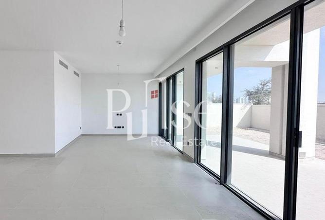 15599733 - صورة العقار 3