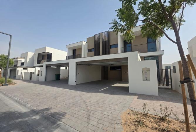 15203708 - Property Image 2