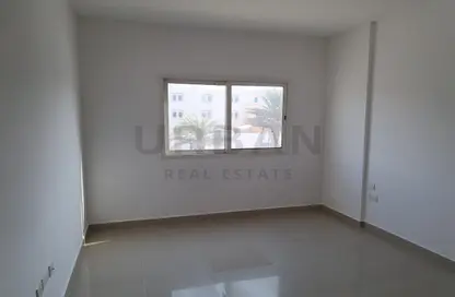 Apartment - 2 Bedrooms - 3 Bathrooms for rent in Al Reef Downtown - Al Reef - Abu Dhabi