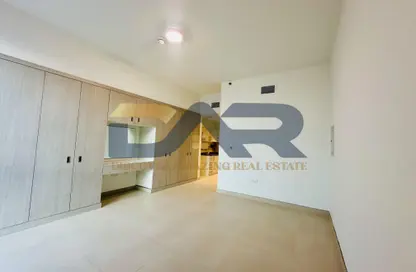 Bulk Rent Unit - Studio - 1 Bathroom for rent in Khalifa City - Abu Dhabi