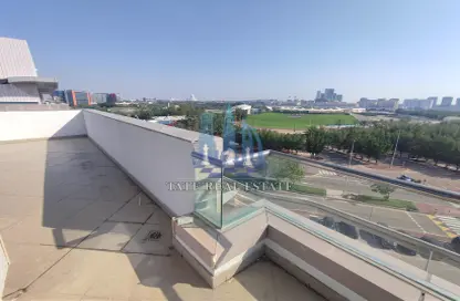 Penthouse - 5 Bedrooms - 5 Bathrooms for rent in Khalifa Park - Eastern Road - Abu Dhabi