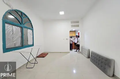 Apartment - Studio - 1 Bathroom for rent in Al Bateen Airport - Muroor Area - Abu Dhabi