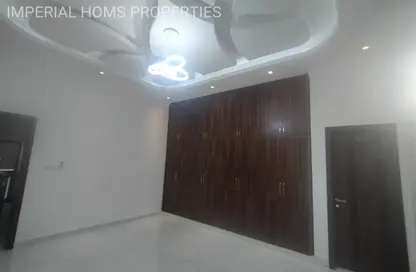 Villa - 5 Bedrooms - 7 Bathrooms for rent in Al Yasmeen 1 - Al Yasmeen - Ajman