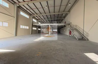 Warehouse - Studio - 1 Bathroom for rent in Al Sajaa Industrial - Al Sajaa - Sharjah