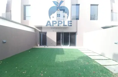Townhouse - 3 Bedrooms - 4 Bathrooms for rent in Sarab 2 - Aljada - Sharjah