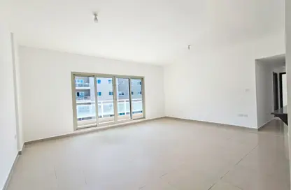 Apartment - 2 Bedrooms - 2 Bathrooms for sale in Tower 22 - Al Reef Downtown - Al Reef - Abu Dhabi