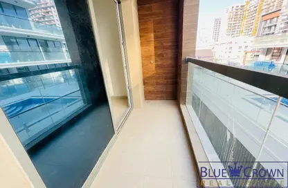 شقة - غرفة نوم - 2 حمامات للايجار في مبني اوكسفورد - منطقة 14 - قرية الجميرا سركل - دبي