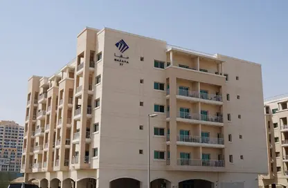 Apartment - 2 Bedrooms - 2 Bathrooms for rent in Mazaya 12 - Queue Point - Dubai Land - Dubai