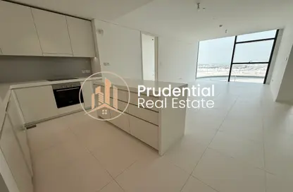 Apartment - 1 Bedroom - 2 Bathrooms for rent in RDK Towers - Najmat Abu Dhabi - Al Reem Island - Abu Dhabi