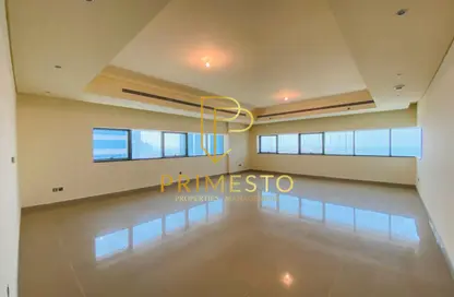 Apartment - 3 Bedrooms - 5 Bathrooms for rent in Al Aryam Tower - Tourist Club Area - Abu Dhabi